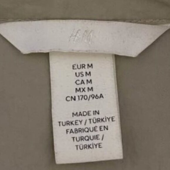 H&M Khaki Long Sleeve Button Down Oversized Collared Shirt With Pockets - Picture 6 of 9